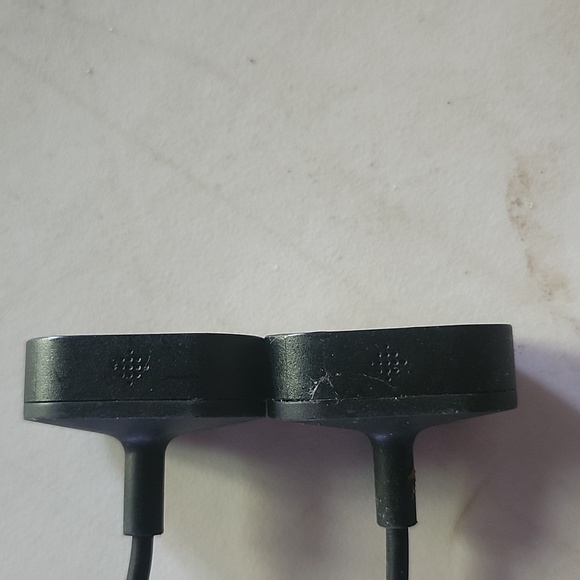 Fitbit Inspire & Inspire HR & Ace 2 - Genuine Fitbit Charging Cable - Picture 3 of 3